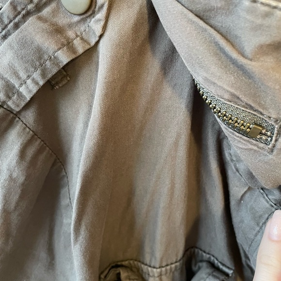 Utility Jacket - Picture 7 of 8